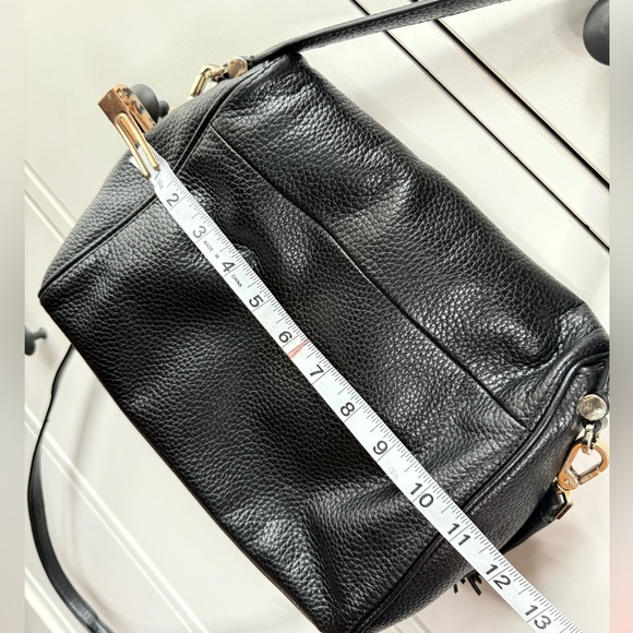 KATE SPADE Chester Street Miri Black Leather Crossbody / Shoulder Bag LIKE NEW - Picture 10 of 17
